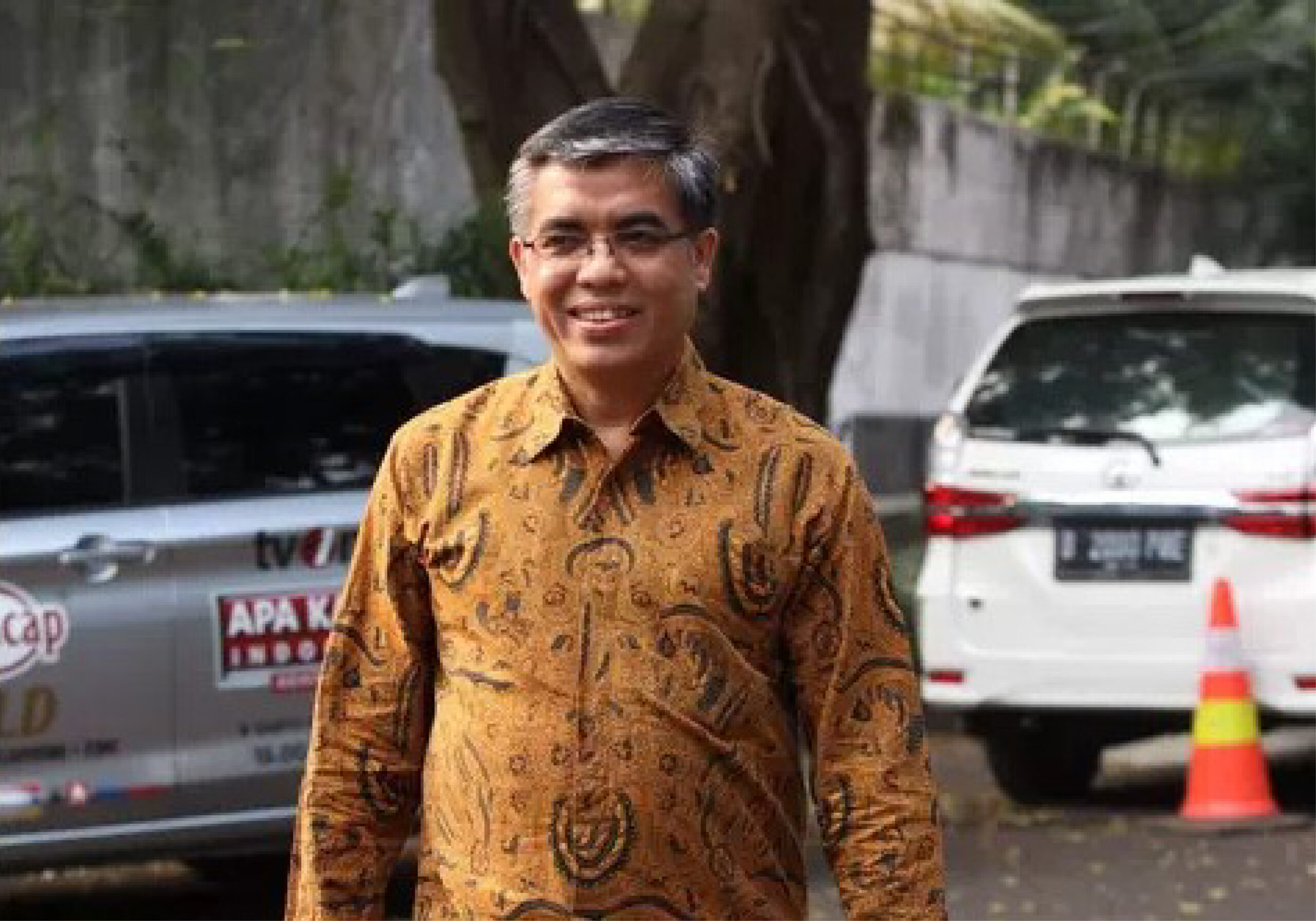 Kabur Aja Dulu: Keresahan Anak Muda yang Mengguncang Harapan