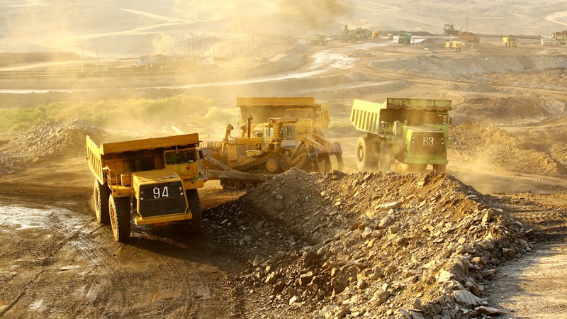 Tambang Emas di Sulteng Tuai Kontroversi, Gubernur Janji Sampaikan Aspirasi ke Presiden Prabowo