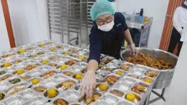 Di Balik Niat Mulia: Standar Keamanan Program Makan Bergizi Gratis Dipertanyakan