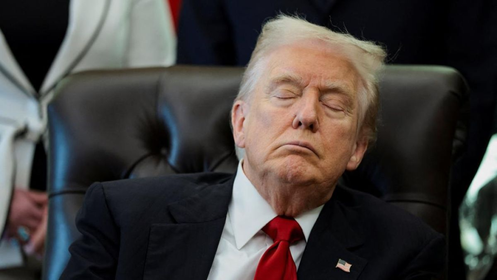 Trump Tolak Proposal Iran dan Ancam Perpanjang Blokade Pelabuhan, Perang Makin Dekat
