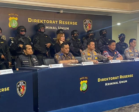 Polisi